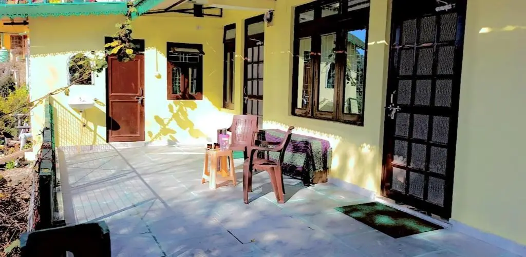 Сукха: The Kiwi Shadow Guest House