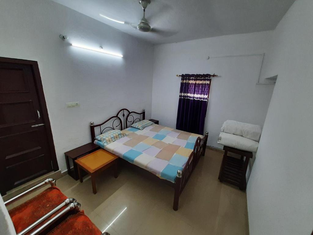 Лакхнау: Room in Holiday house - Janardan Homestay Lucknow