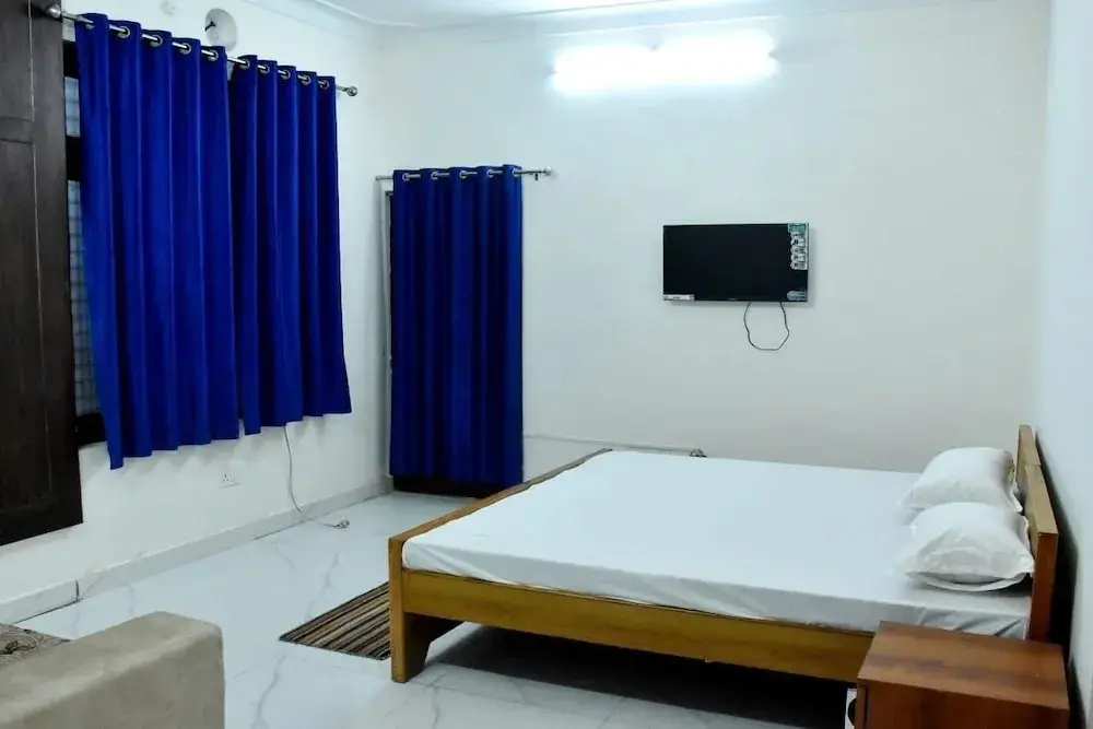 Krishnam Guest House — фото 1
