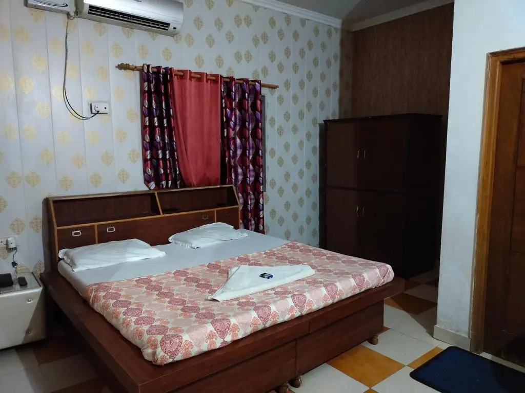 Дехрадун: Kuber Home Stay, Guest House