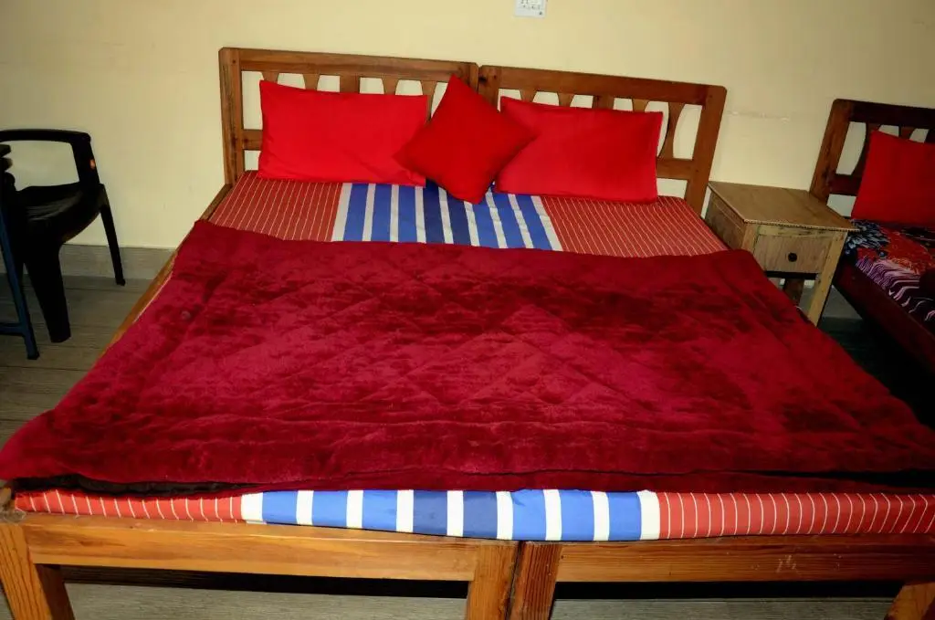 Альмора: Rajveer Guest House