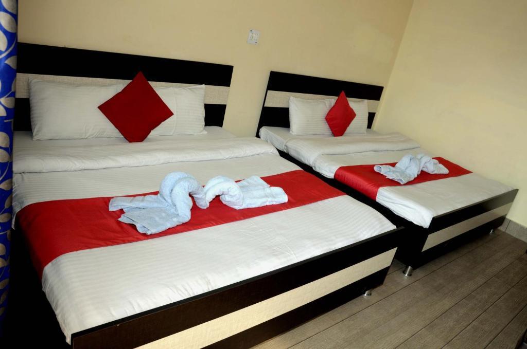 Альмора: Rajveer Guest House