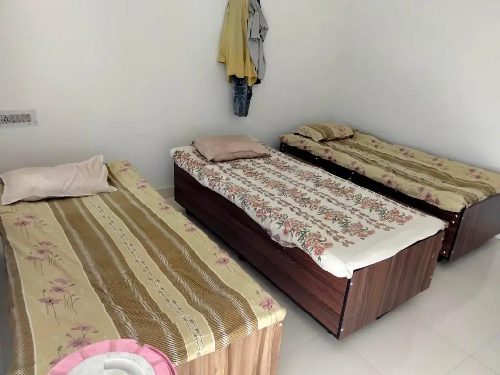 Раджкот: Fern House