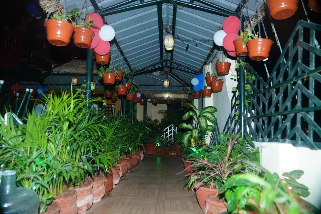 Jjs Mini Ac Party Hall — фото 1