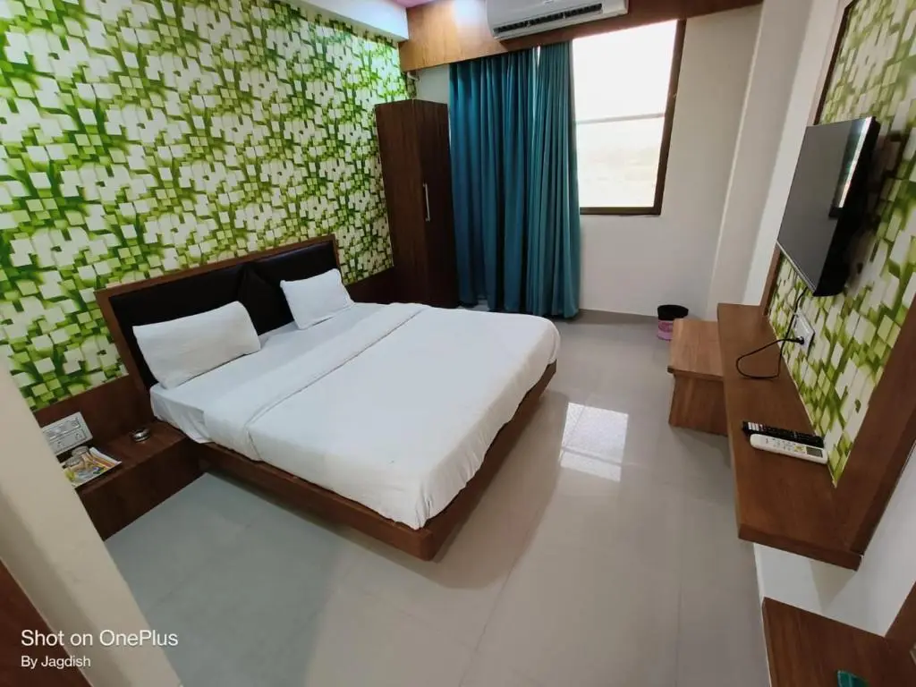 Гандхинагар: Hotel Asopalav