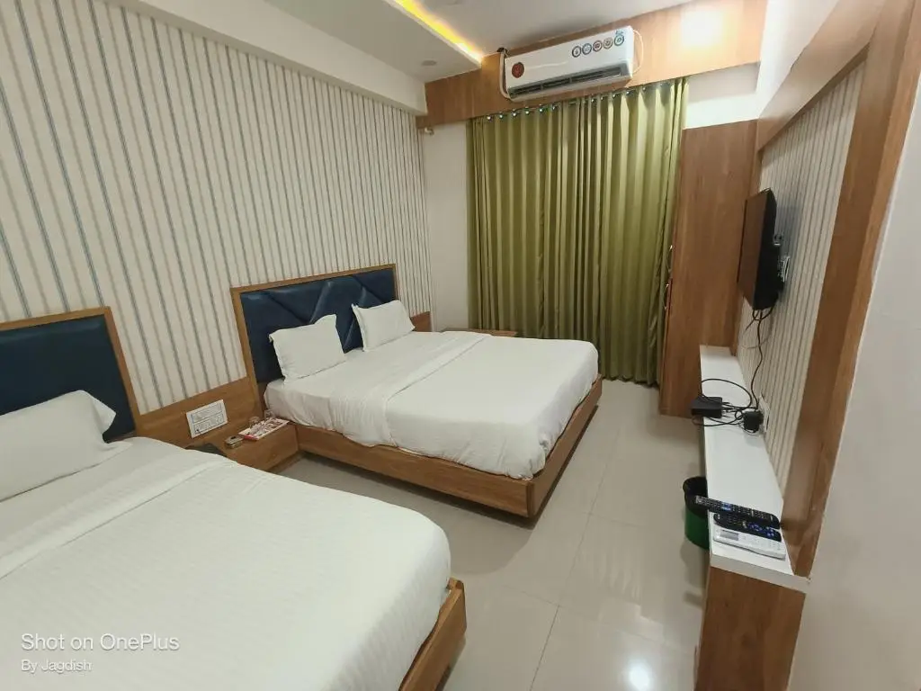 Гандхинагар: Hotel Asopalav