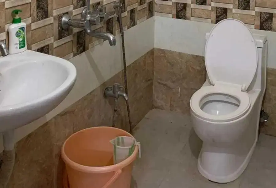 Нью-Дели: OYO HOME 93516 Ahill House