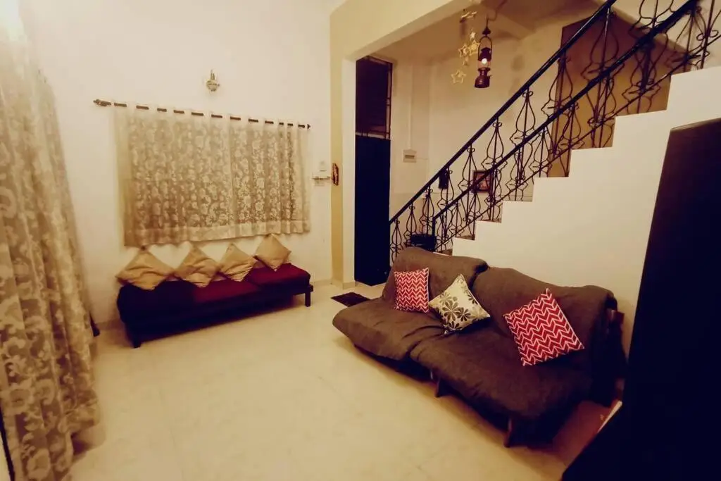 Лонавала: Ivy Garden View, 2 BHK Private House, Lonavala