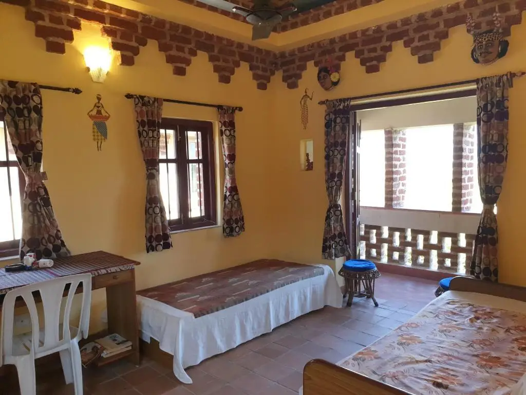Болпур: Shantiniketan Bungalow