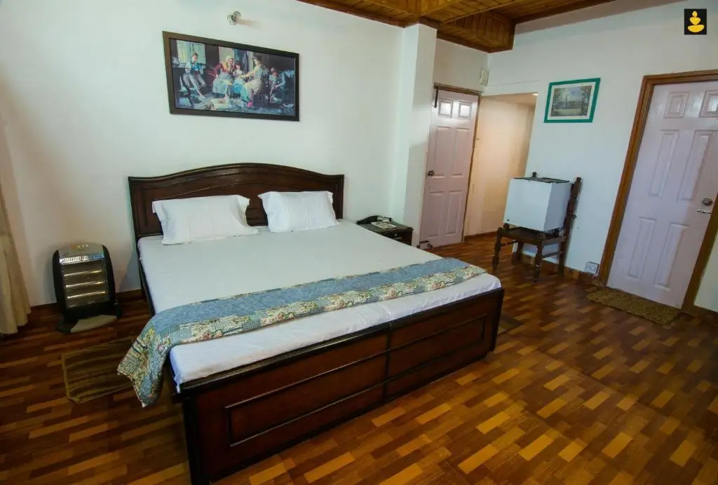 Казаули: LivingStone 2BHK Cozy Homestay in Kasauli Hills