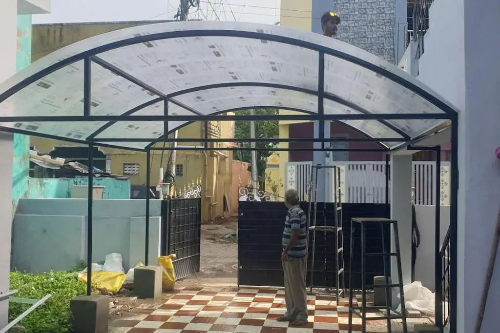 Ченнаи: Close to Chennai International Airport, 2 BHK Fully furnished with Kitchen Facility