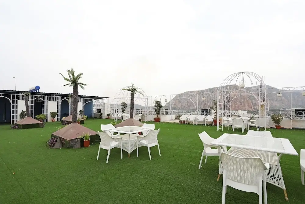 Джайпур: Hotel Grand Harshal