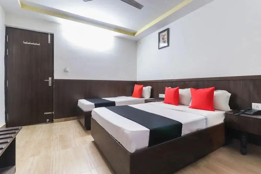 Лакхнау: Fabhotel Ps Grand