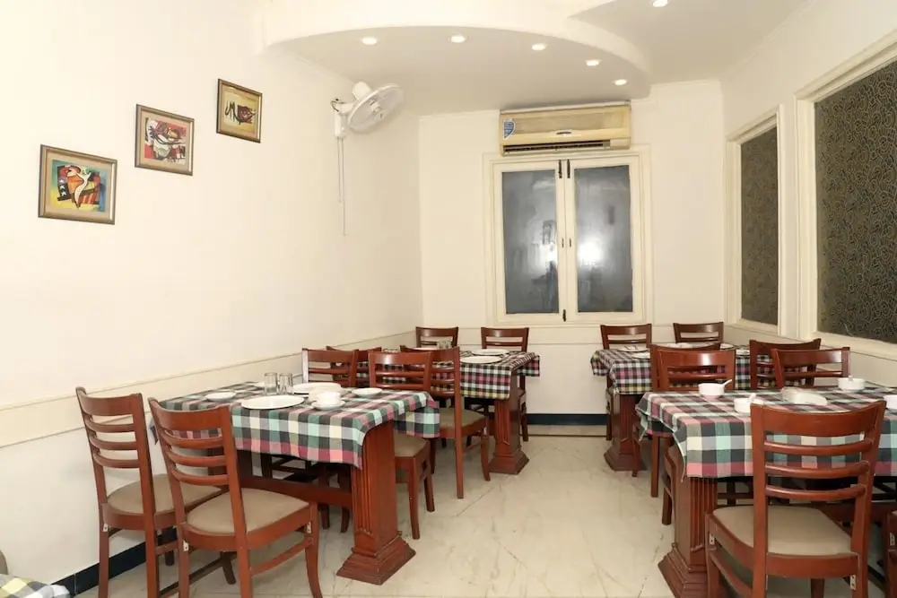 Нью-Дели: Hotel Guruvas Inn