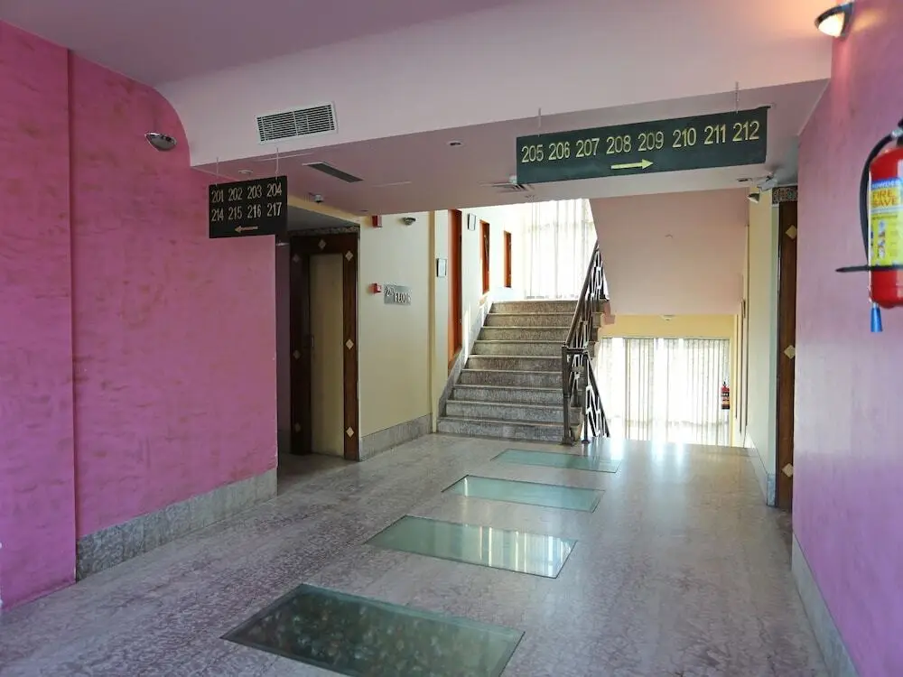 Шринагар: OYO 6409 Hotel Silver Star