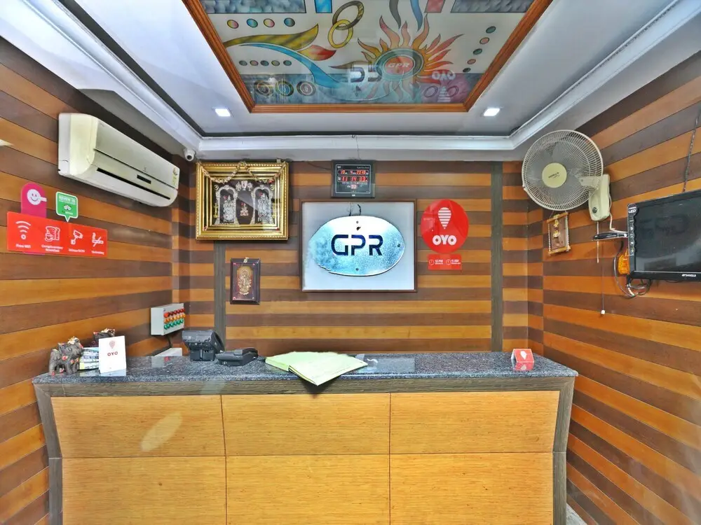 Тирупати: OYO 7366 GPR Inn