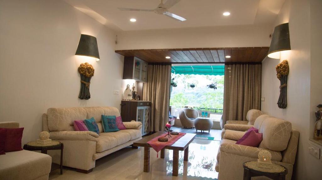 Амби Вэлли Сити: Lavasa Luxury Deck Apartment