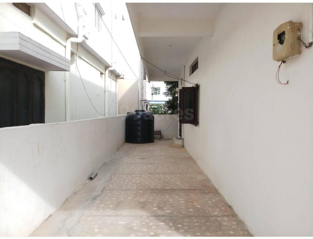 Секундерабад: D1 Spacious & peaceful 2 bed Independent house with parking