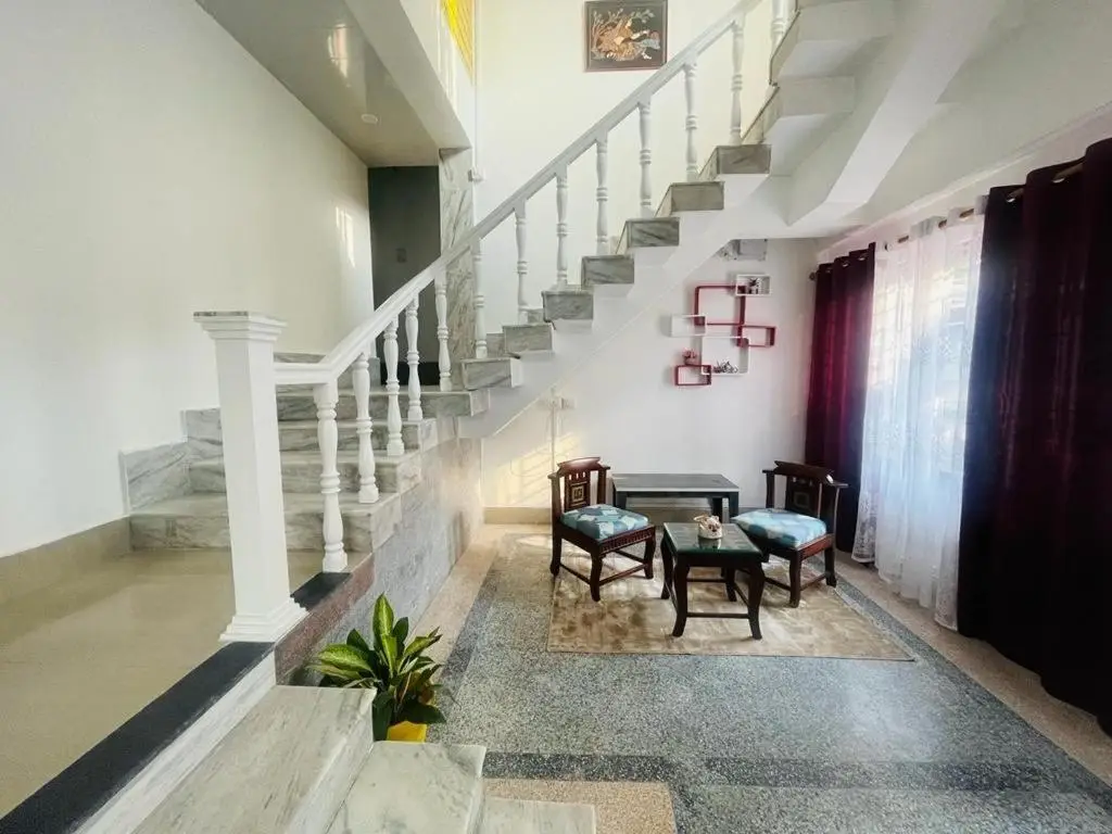 Гувахати: Mango Villa