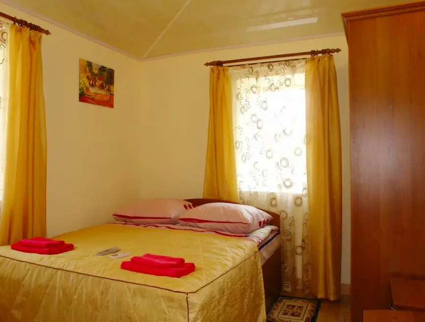 Рыбачье: Arena Guest House