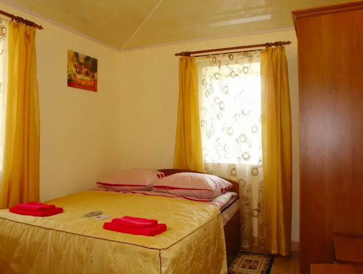 Рыбачье: Arena Guest House