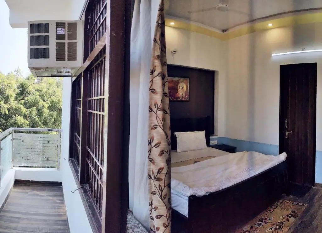 Агра: Agra Homestay, Stay 1KM Walking Distance From Taj Mahal East Gate