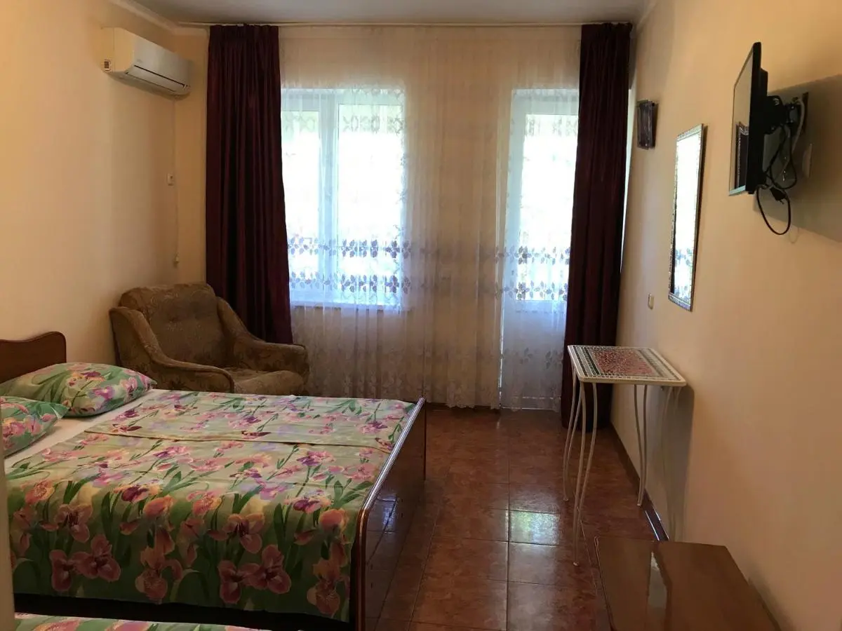 Анапа: Guest House Arina