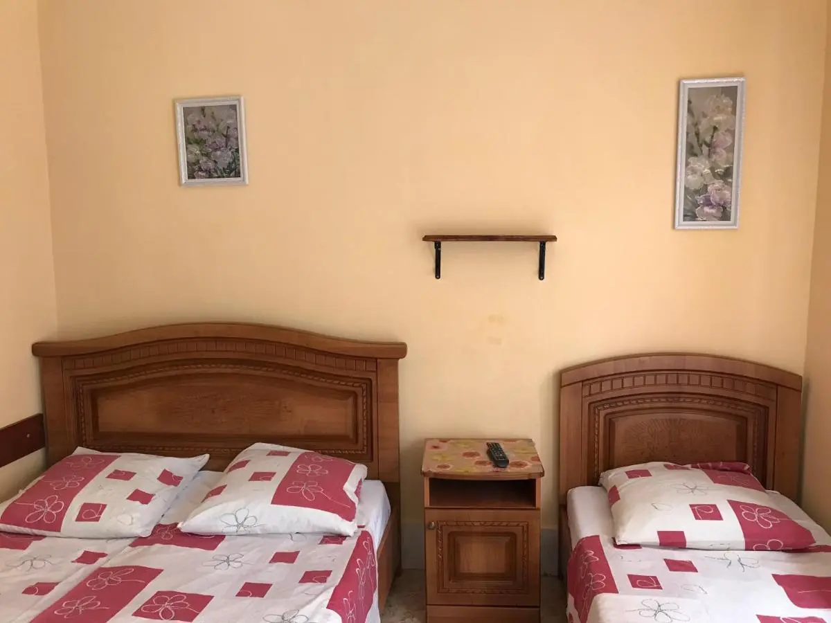 Анапа: Guest House Arina