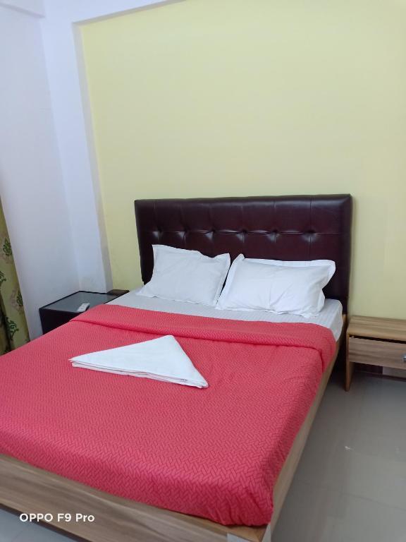 Лонавала: HILL VIEW RESIDENCE ROOM No 4