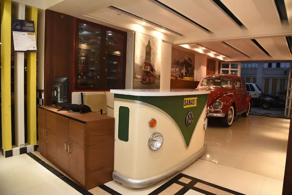 Пуна: BelAir Suites Pune