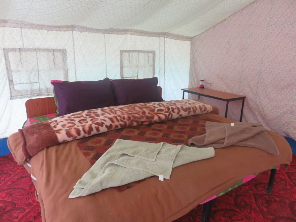 Спангмик: Pangong Retreat Camp