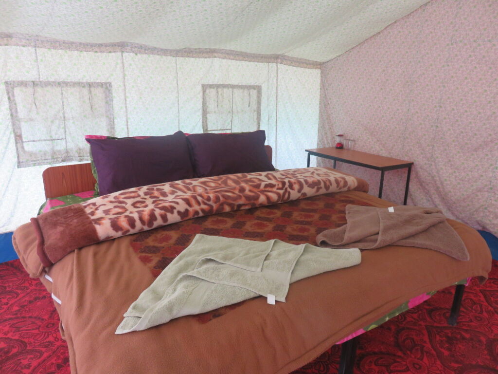 Спангмик: Pangong Retreat Camp