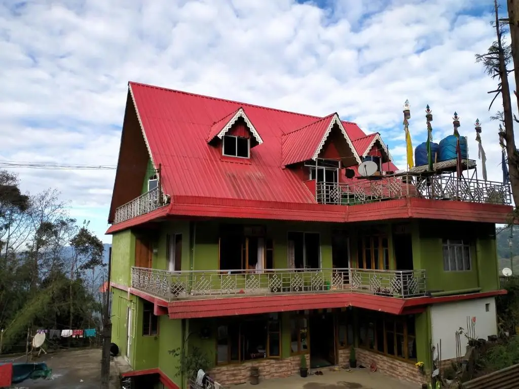 Sherpa Residency and Farmhouse — фото 1