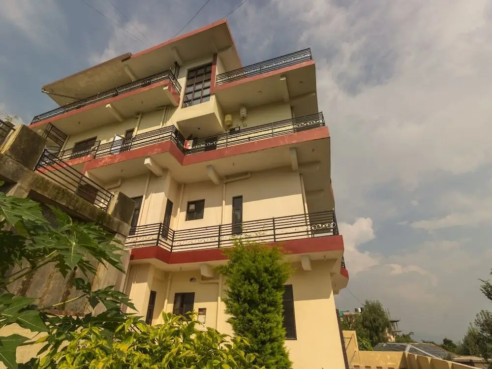 OYO 16702 Home Luxurious 2 BHK Villa Khanyara Road — фото 1