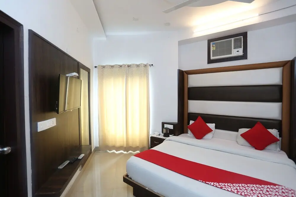 Наинитал: OYO 17290 The Tigers Pug Mark Resort