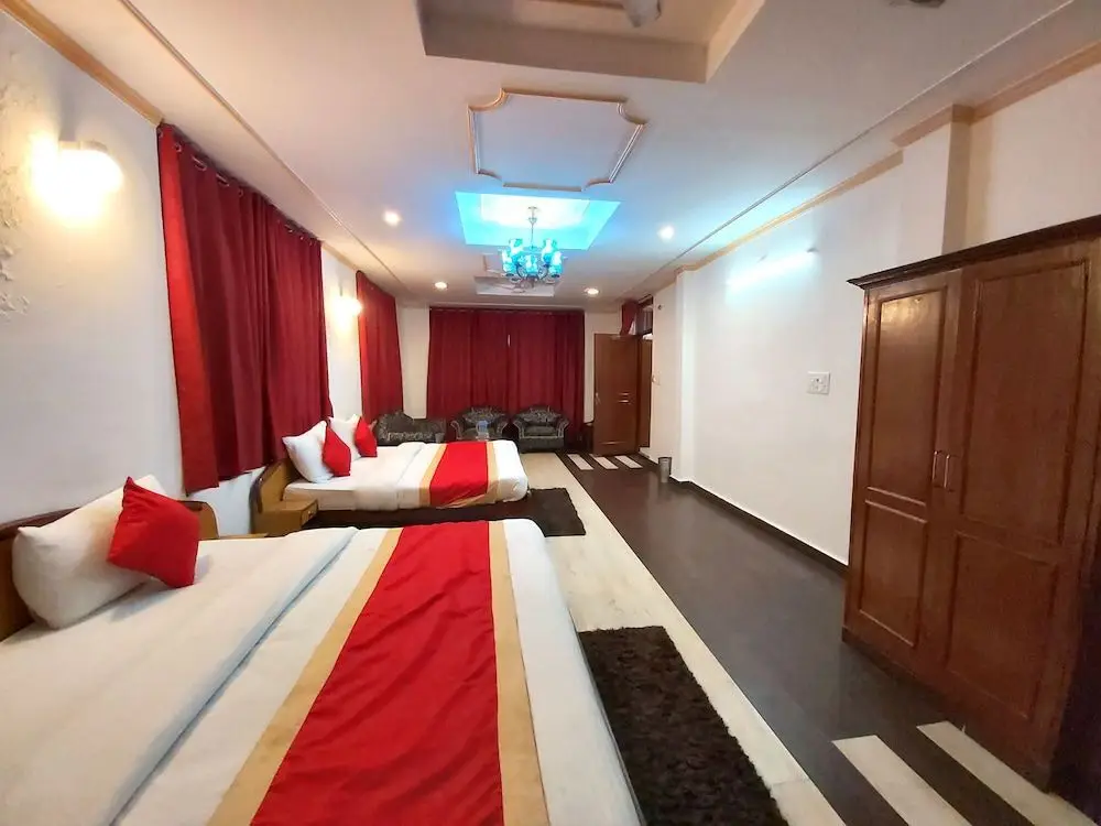 Наинитал: Goroomgo Dolls Inn Nainital