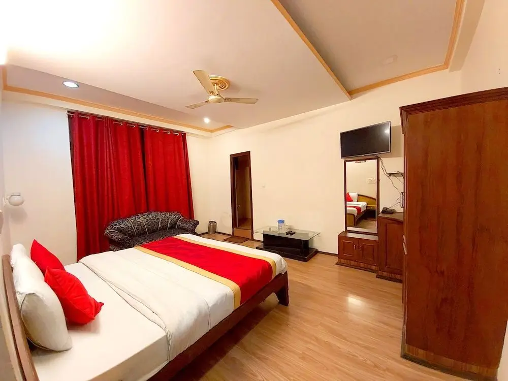 Наинитал: Goroomgo Dolls Inn Nainital