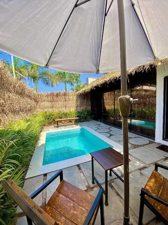 Хандала: GLASS HOUSE with private pool in Lonavla