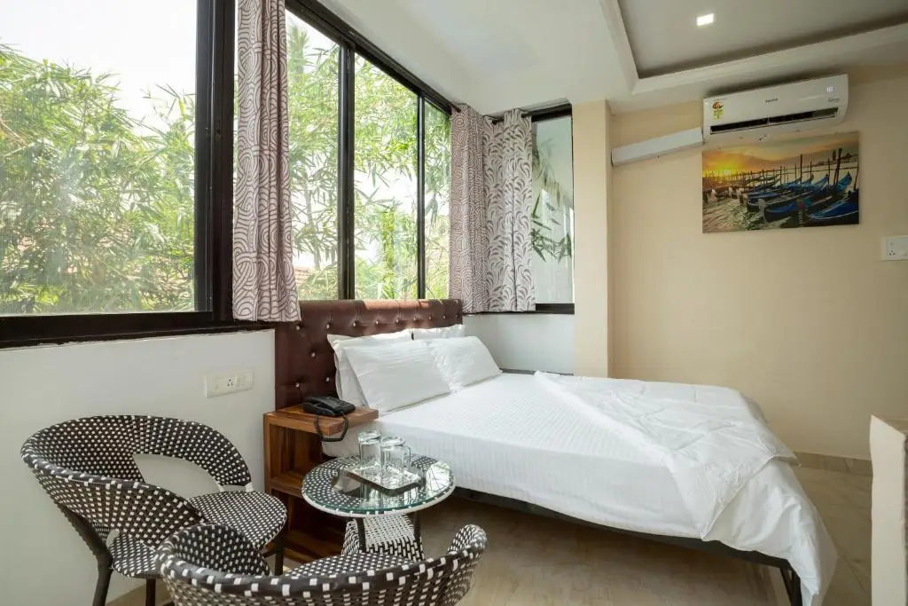 Калангут: 14 Door Home Stay
