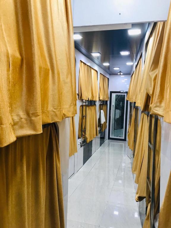 Мумбаи: Andheri-69-Dormitory