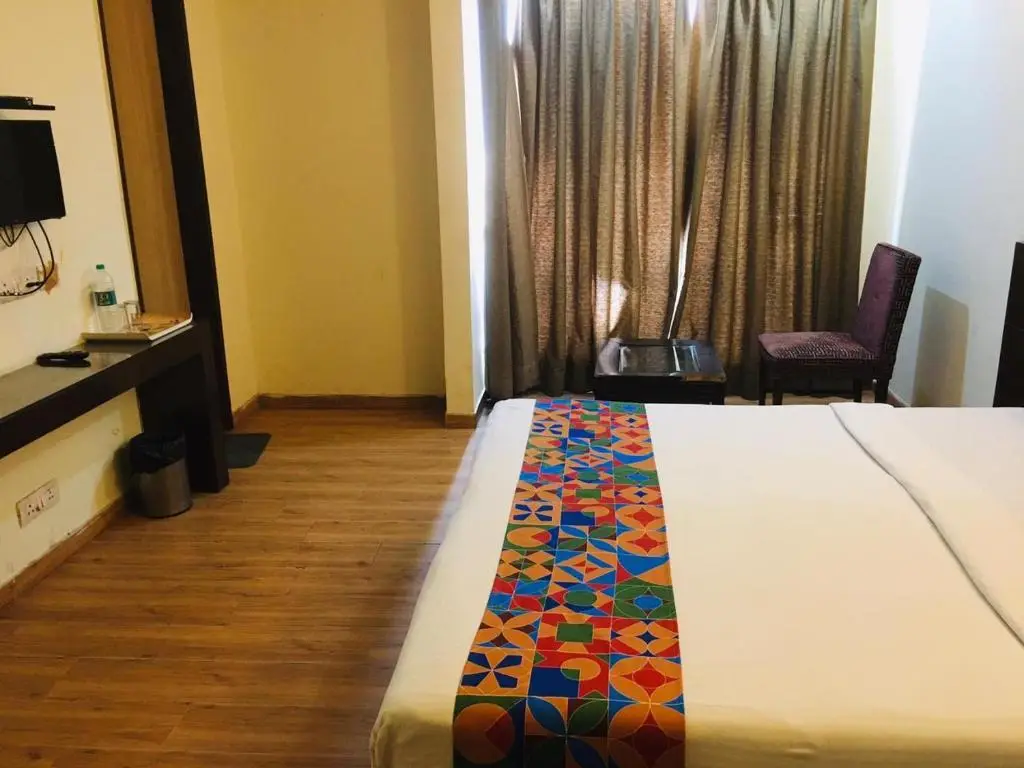Merriment Alpha Hotel At Noida — фото 1