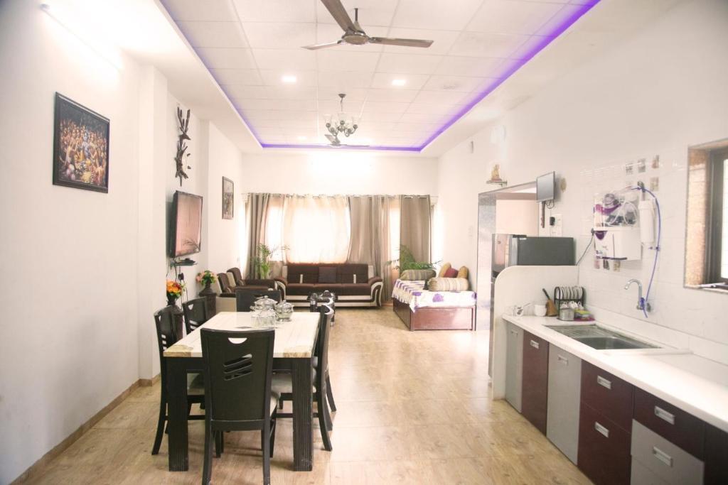 Игатпури: Costa fortuna 3BHK