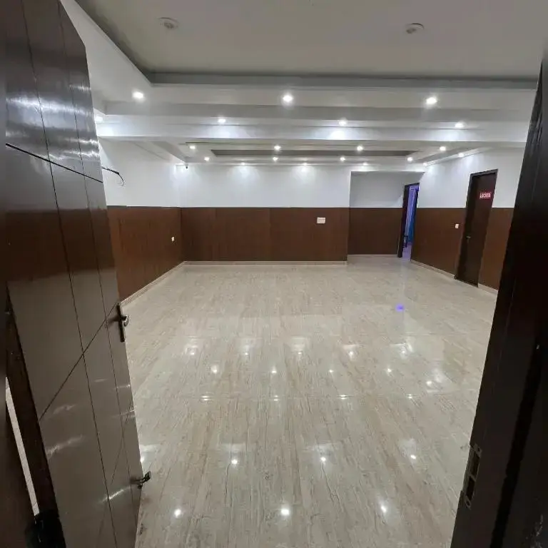 Фаридабад: Oyo Hotel 80622h Happy Town House