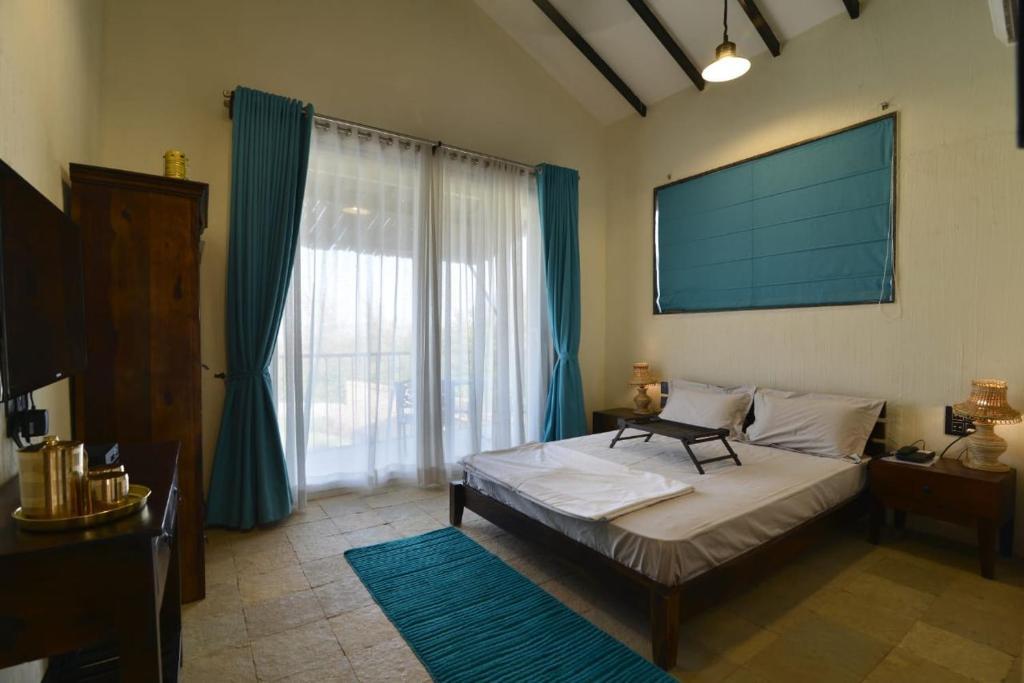 Нашик: Castle Vintage VillageHouse 6BHK