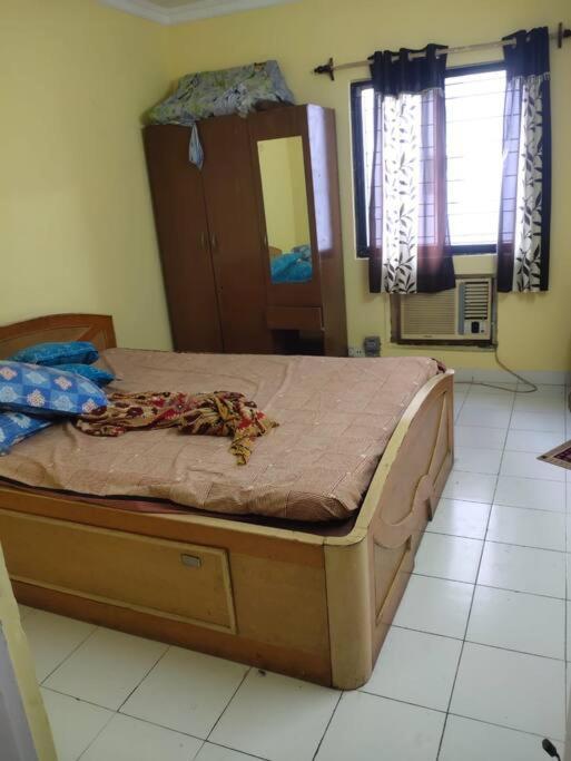 Колката: Lovely 3 bedroom rental with clubhouse facilities