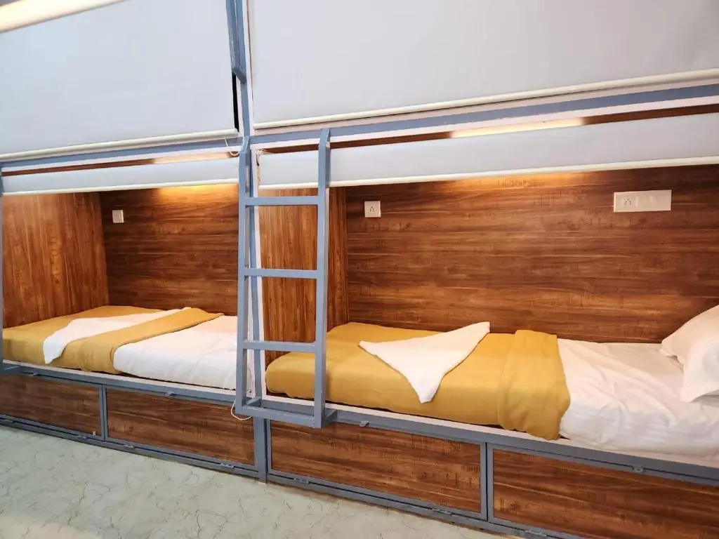 Нави-Мумбай: Sahil Ac Dormitory