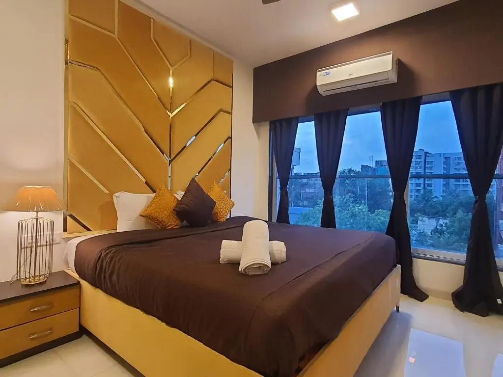 Мумбаи: OSI Service Apartments Santacruz