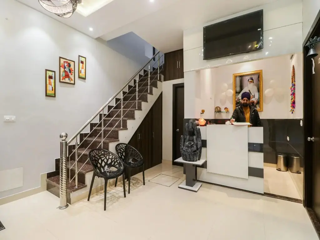 Амритсар: OYO 85906 Hotel Noor Residency