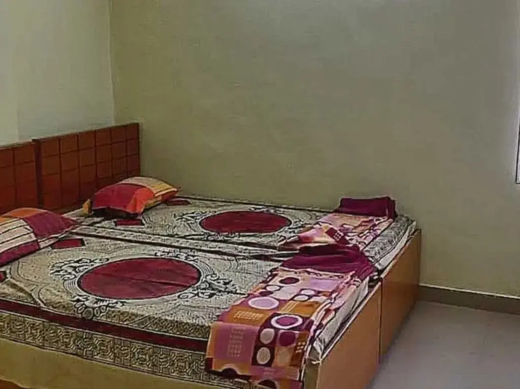 Хидерабад: POP 70389 Al Nizam Guest House