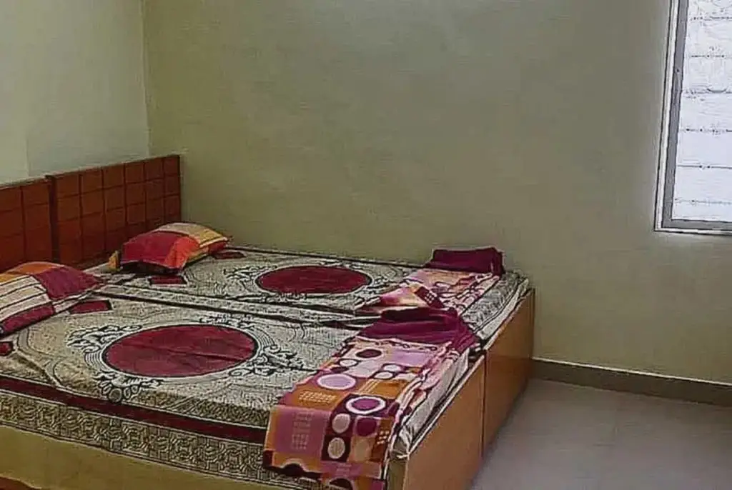 Хидерабад: POP 70389 Al Nizam Guest House